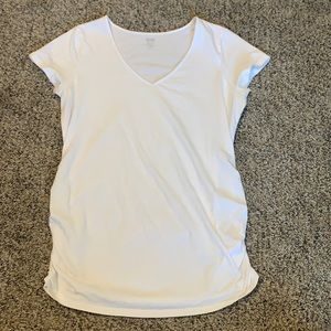 White v-neck SS maternity tee